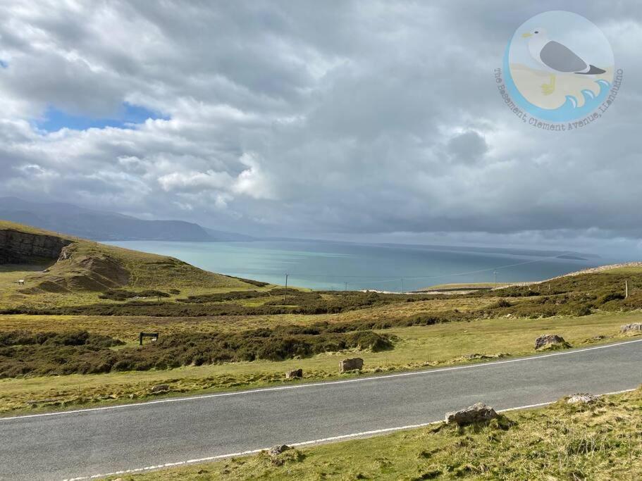 Central Llandudno, Private Parking Near To Beach, Pier & Shops Extérieur photo