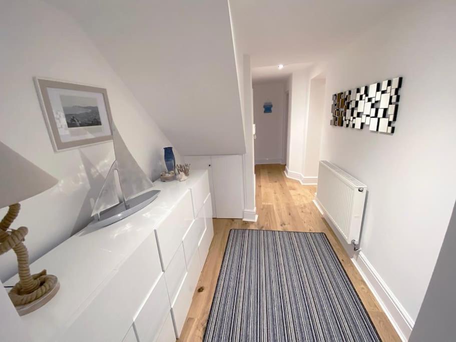 Central Llandudno, Private Parking Near To Beach, Pier & Shops Extérieur photo